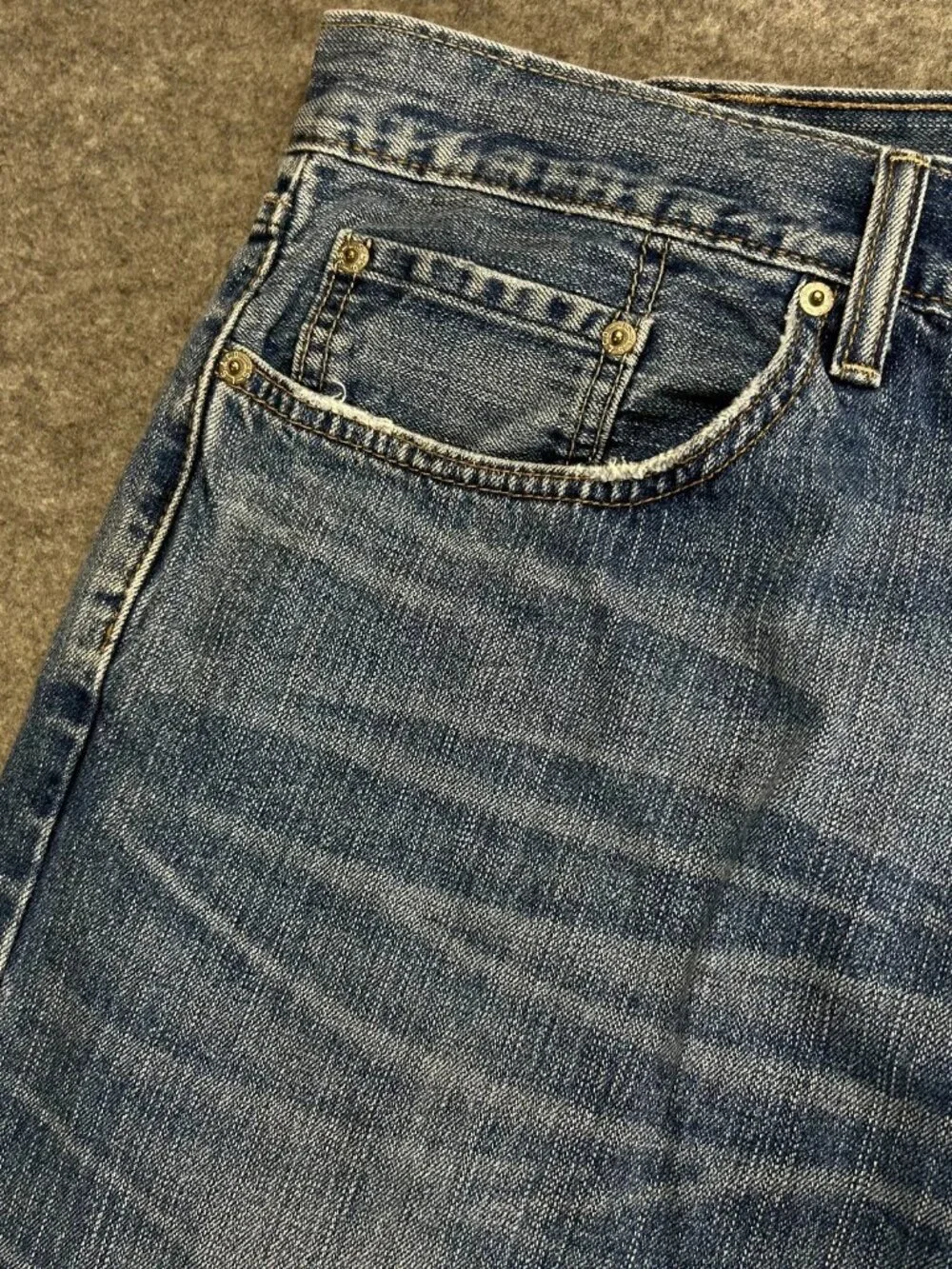 Levi's 559 Straight Leg Jeans Mens 40x30 Blue Denim Medium Wash Relaxed Fit